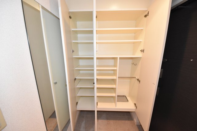 エムヒルズ西本町（ルーフバルコニー）のその他共用部分