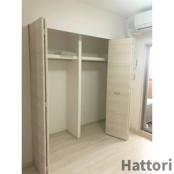 グランカーサ難波元町の収納