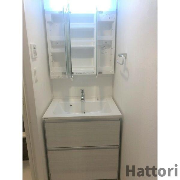 グランカーサ難波元町の洗面所