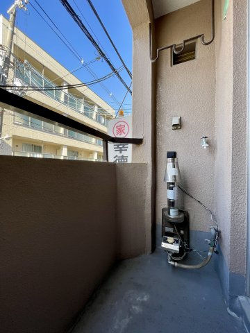 三和ビルのバルコニー