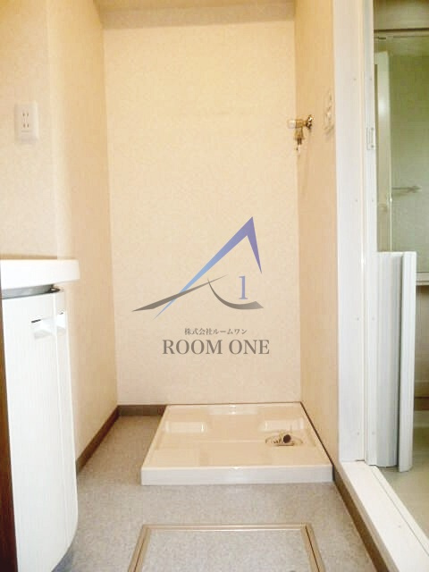 グランディール初台の設備|洗濯機置き場です。