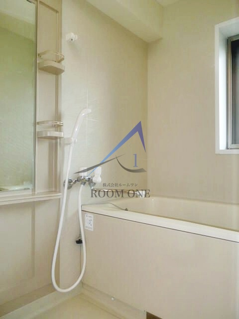 グランディール初台の浴室|お風呂です。