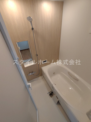 【浴室】 | 飯村北１丁目平屋 | イメージ写真です。