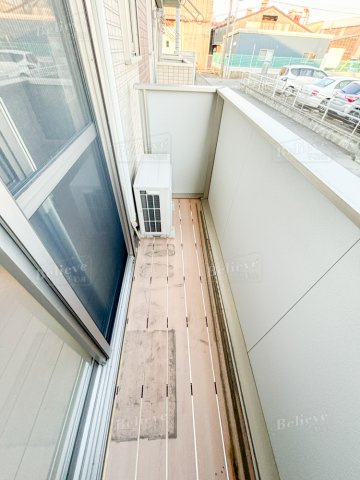 レクサリーのバルコニー|陽当たり良好なバルコニーです♪