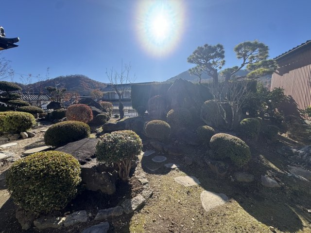 東内戸建中古の庭