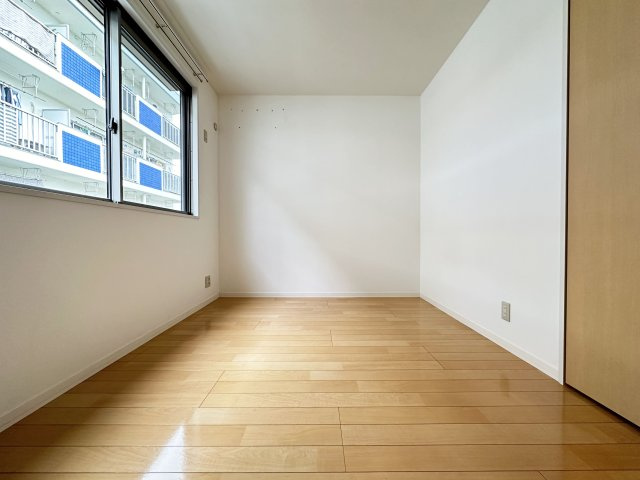 ポラリス Gの洋室