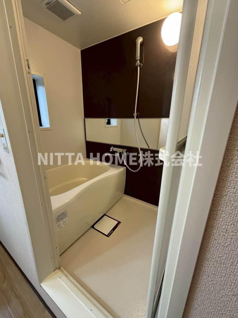 セントラルヴィラⅠ，Ⅱの浴室|キレイなバスルームで疲れもなくなりますね◎