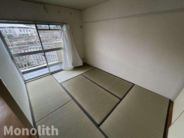 堺市南区城山台２丁の賃貸マンションの和室