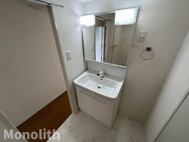 堺市南区城山台２丁の賃貸マンションの洗面所