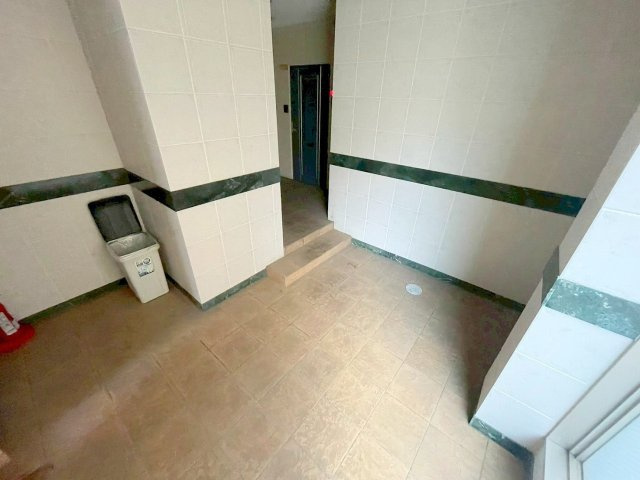 プライムコート東三国のロビー