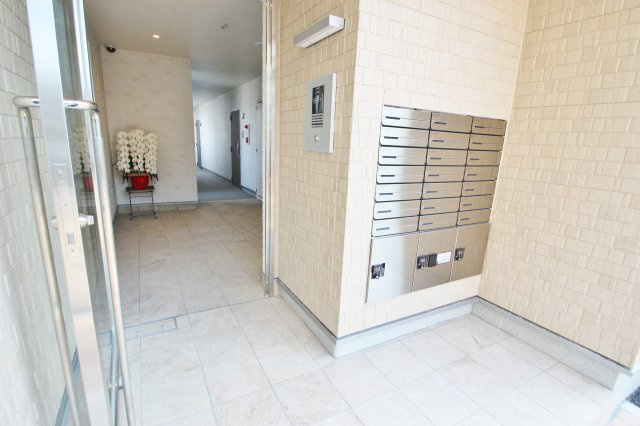 ガーデンテラス西川口のエントランス