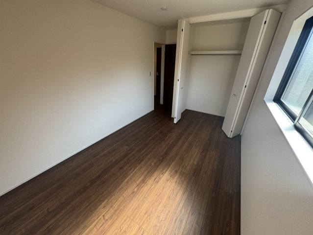 【洋室】 | リーブルガーデン．S　熊谷万平町第３　 | １号棟現地２F洋室（2026年02月28日）撮影