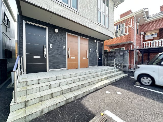 シャーメゾン プルミエのエントランス