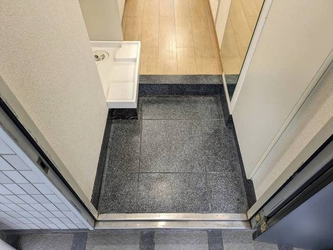 ローズガーデンＡ７１番館(A-071)の玄関