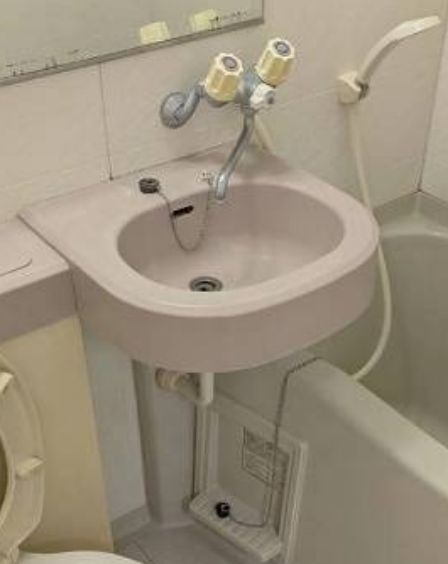 ローズガーデンＡ７１番館(A-071)の洗面所