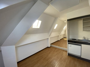 グローバル塚口の寝室