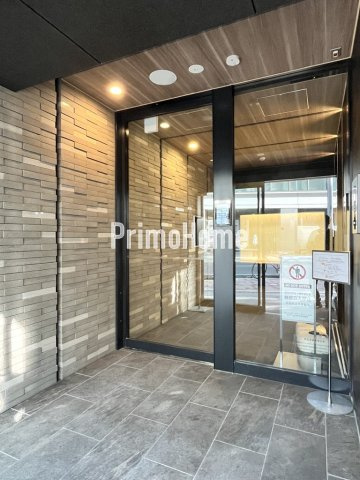 クレイシアヴァースクレイシアIDZ千代田岩本町のエントランス