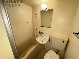 シンプルで機能的なユニットバスです！
