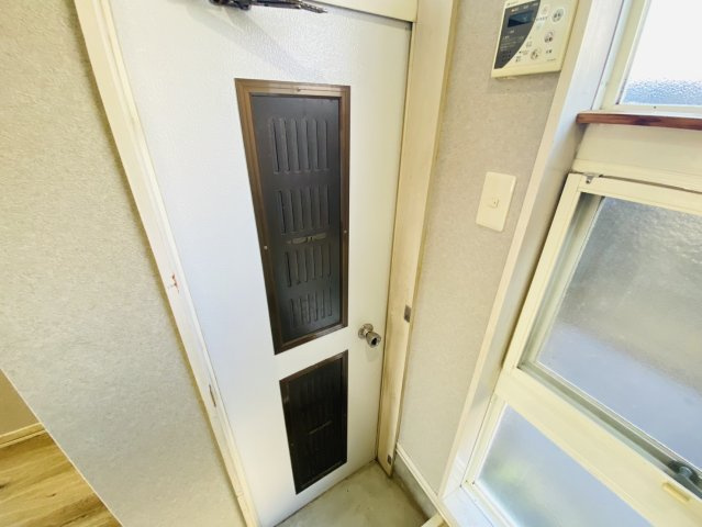 一宮市 大和町馬引字宮浦（西一宮駅） 2階建のその他|勝手口
