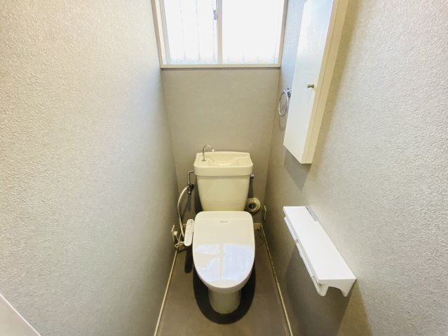 一宮市 大和町馬引字宮浦（西一宮駅） 2階建のトイレ|1階トイレ