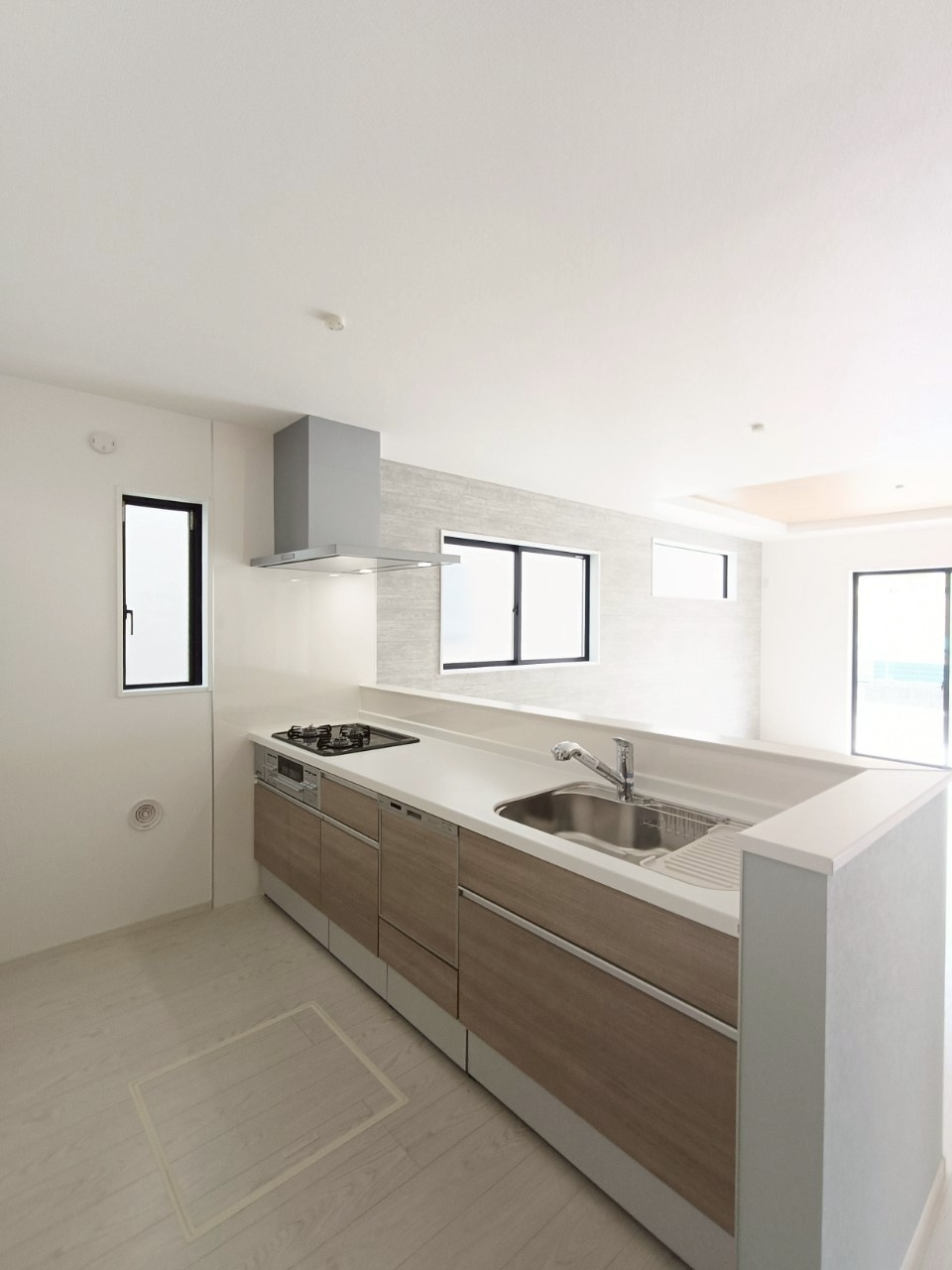 北葛飾郡松伏町　大字松伏　新築戸建　全3棟のキッチン|施工例です