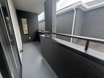 【バルコニー】 | 与那原町与那原（全9棟）E号棟 | E号棟　インナーバルコニー♪