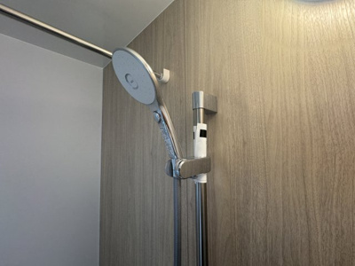 【浴室】 | 与那原町与那原（全9棟）E号棟 | E号棟　ワンタッチ止水式シャワーヘッド♪