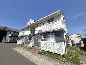 柏崎市田塚２丁目のアパート