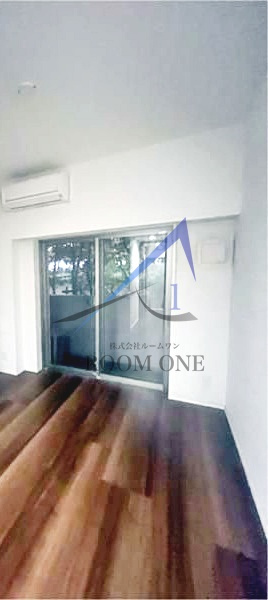 ライジングプレイス綾瀬