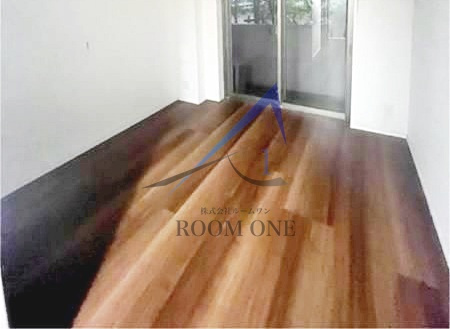 ライジングプレイス綾瀬