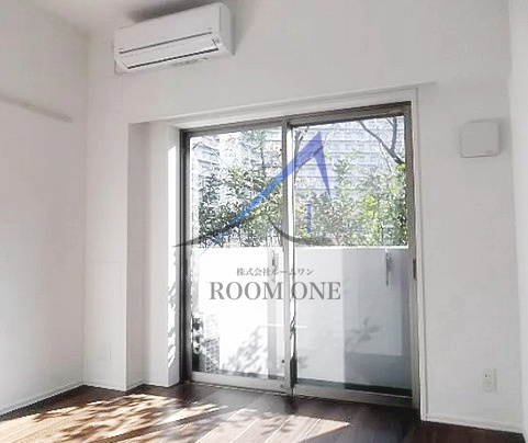 ライジングプレイス綾瀬