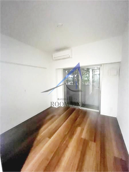 ライジングプレイス綾瀬の居間・リビング|洋室のお部屋です。