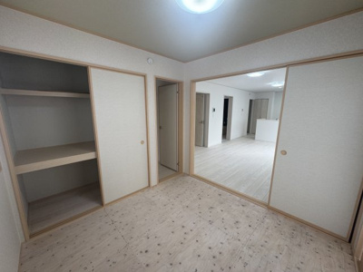 【和室】 | 与那原町与那原（全9棟）F号棟 | F号棟　和室4.5帖＋収納付き♪