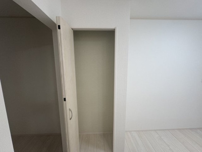 【収納】 | 与那原町与那原（全9棟）F号棟 | F号棟　パントリー＋収納付き♪