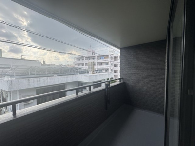 【バルコニー】 | 与那原町与那原（全9棟）F号棟 | F号棟　インナーバルコニー♪