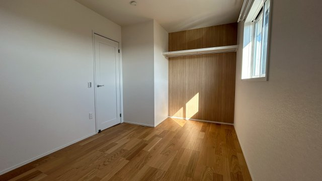 久留米市大善寺町宮本　12号地の洋室