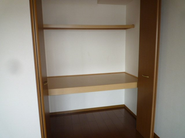 ハッピーライフ北畝Ａの収納