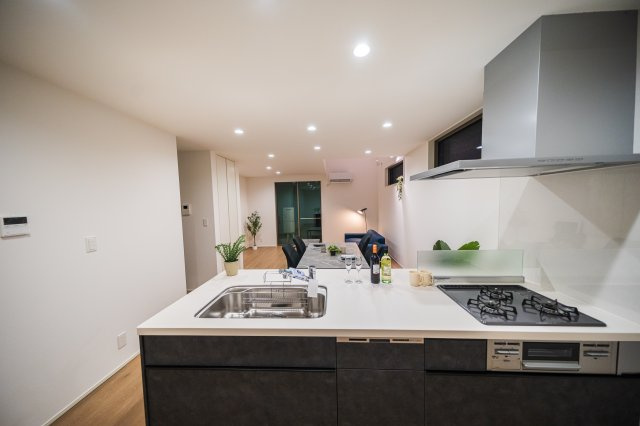 葵区羽鳥４丁目１期全３棟のキッチン