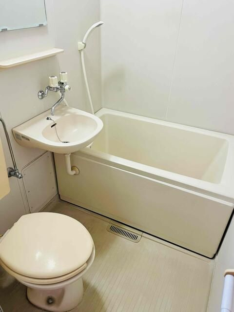 フォレスト７の浴室