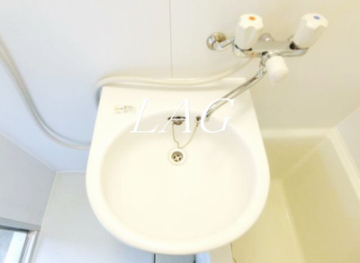 【洗面所】 | 新兵衛ハイツ | 洗面台です。