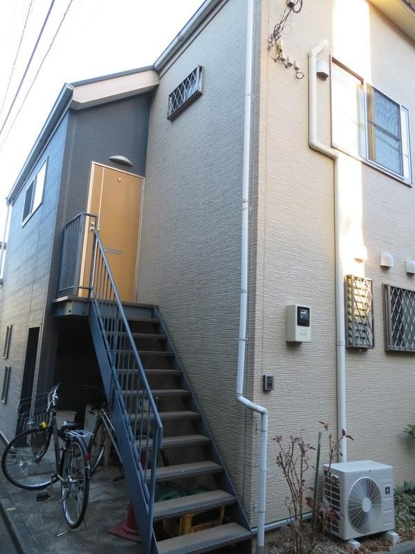 世田谷区南烏山5丁目　中古戸建の外観|現地写真

現地ご見学希望・資料請求などお気軽にお問い合わせ下さい！
03-5990-5201