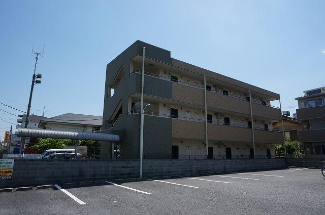 足立区加賀2丁目のマンションの画像