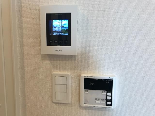 Ｂｅｌｉｅｖｅの内装|カメラ付インターホン