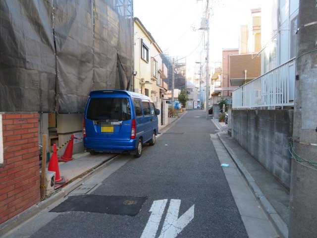 新宿区戸山１丁目の一棟マンション