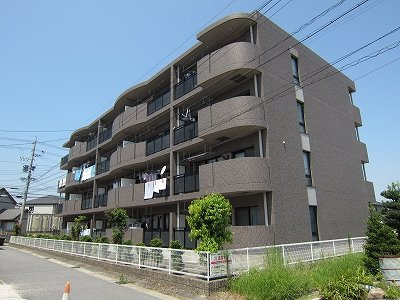 ブライトエステート