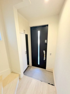 【玄関】 | 川越市今福　新築分譲　東武東上線『新河岸駅』徒歩34分　【福原小学区】