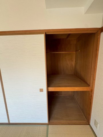 サンヒルズ松和花壇の収納