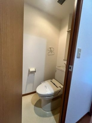 シェトワのトイレ