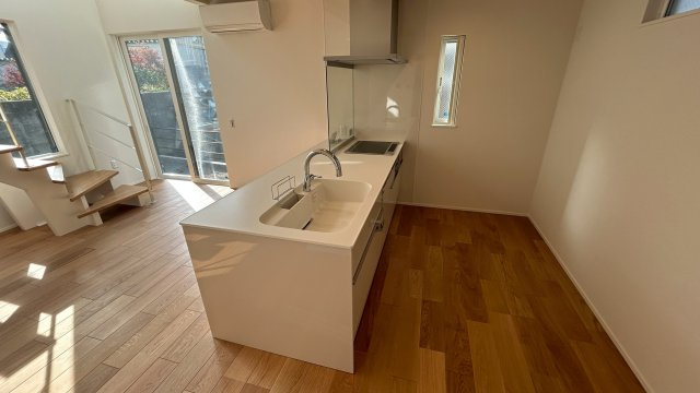 久留米市日ノ出町2号地のキッチン