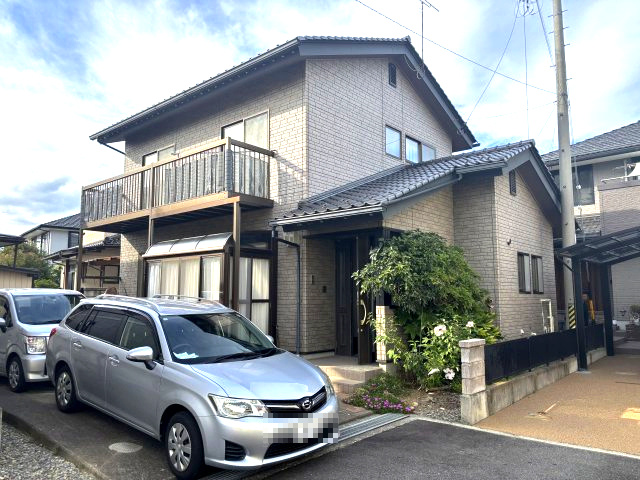 中古戸建　長野市稲里町中氷鉋の駐車場|駐車は２台可能です
